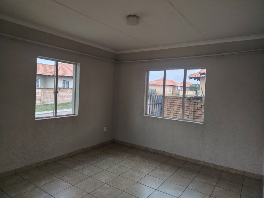 3 Bedroom Property for Sale in Waterkloof Hill Estate North West